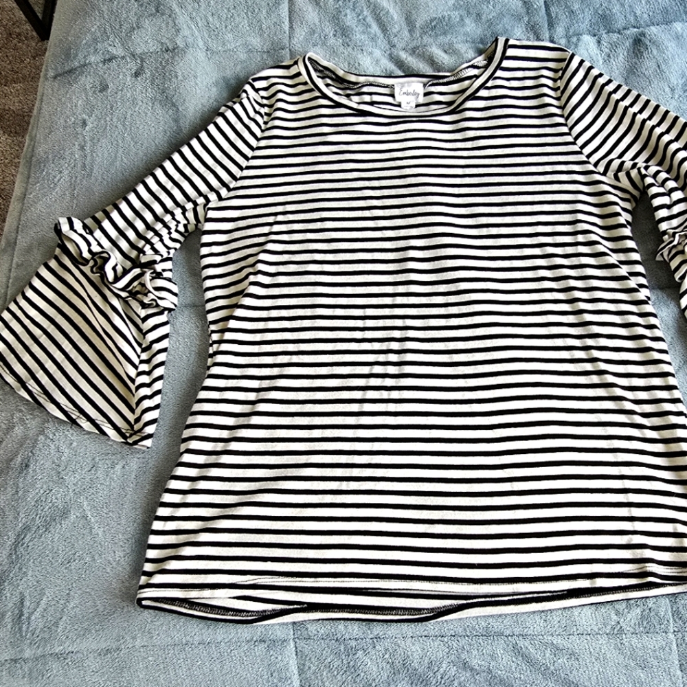 EMBERLEY Ladies Tunic Size Med